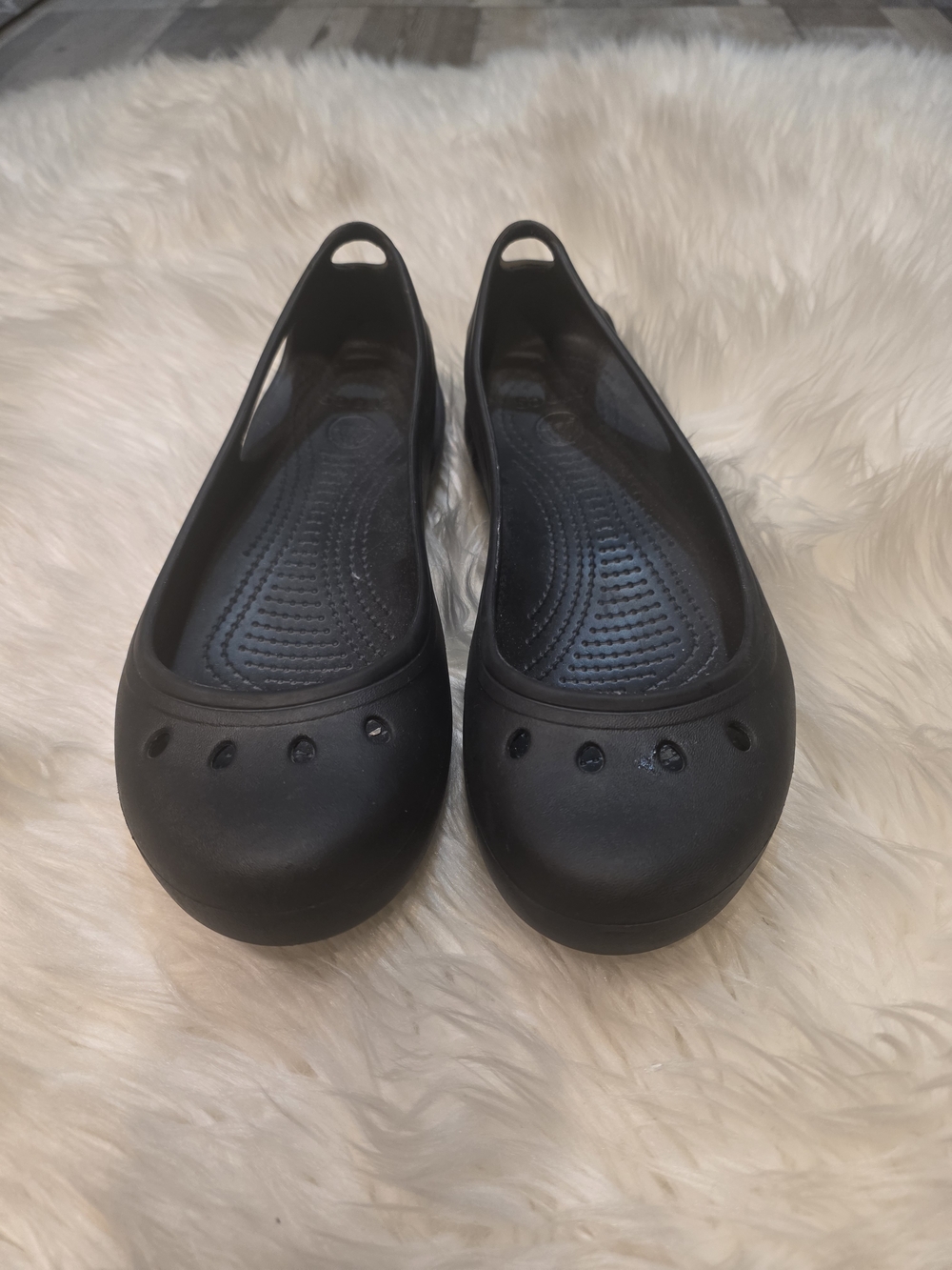 CROCS Women's Black Slip-On Ballet Flats
